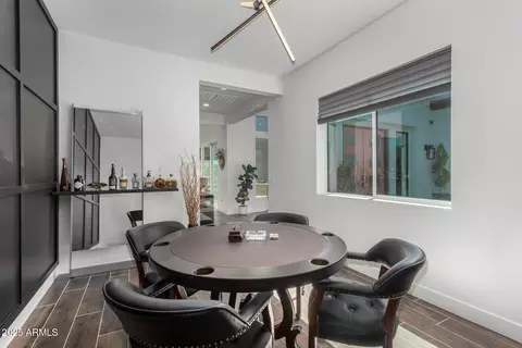 Dining - 1329 E Monte Way, Phoenix, AZ 85042 photo 2 of 2