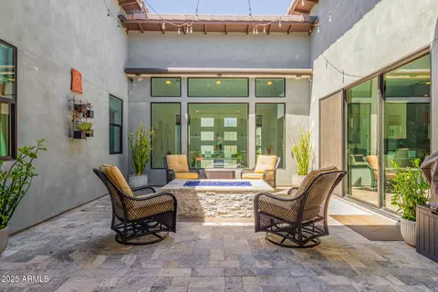 Exterior - 1329 E Monte Way, Phoenix, AZ 85042 photo 9 of 19