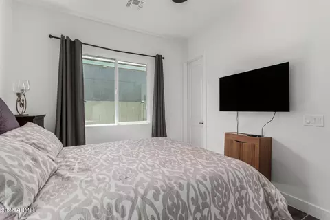 Bedroom - 1329 E Monte Way, Phoenix, AZ 85042 photo 6 of 6