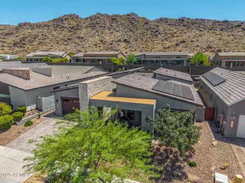 View/Area - 1329 E Monte Way, Phoenix, AZ 85042 photo 1 of 7