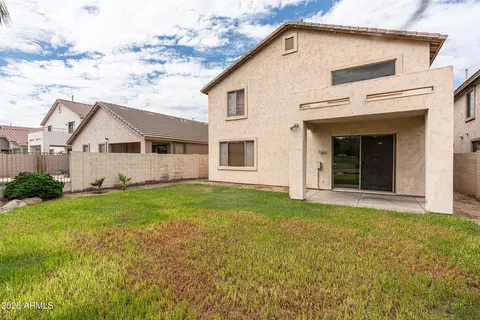 Exterior - 2639 E Darrel Rd, Phoenix, AZ 85042 photo 4 of 6