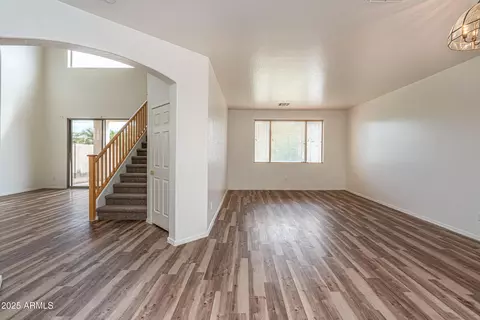 Living - 2639 E Darrel Rd, Phoenix, AZ 85042 photo 1 of 8