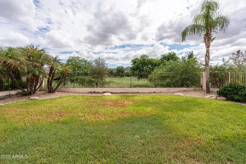 Exterior - 2639 E Darrel Rd, Phoenix, AZ 85042 photo 5 of 6