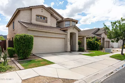 Exterior - 2639 E Darrel Rd, Phoenix, AZ 85042 photo 2 of 6