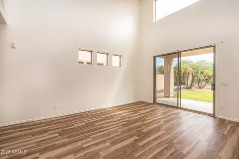 Living - 2639 E Darrel Rd, Phoenix, AZ 85042 photo 7 of 8
