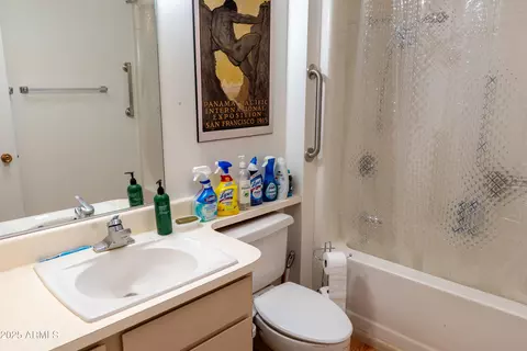 17602 N 131st Dr, Sun City West, AZ 85375
