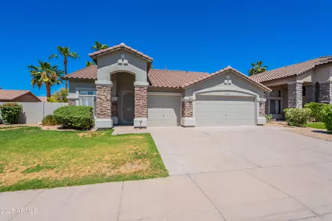 3963 S Hollyhock Pl, Chandler, AZ 85248