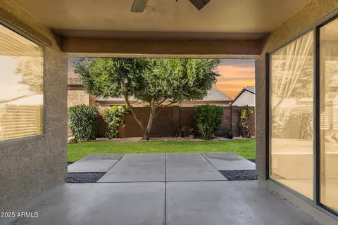 4348 E Muirfield St, Gilbert, AZ 85298 photo 4