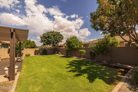 Exterior - 10515 E Sheffield Dr, Mesa, AZ 85212 photo 13 of 21