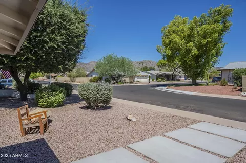Exterior - 4127 E Modoc Dr, Phoenix, AZ 85044 photo 8 of 11