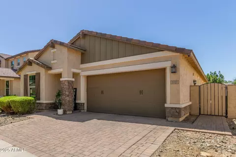 Exterior - 9909 E Theia Dr, Mesa, AZ 85212 photo 5 of 12