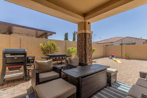 Exterior - 9909 E Theia Dr, Mesa, AZ 85212 photo 8 of 12