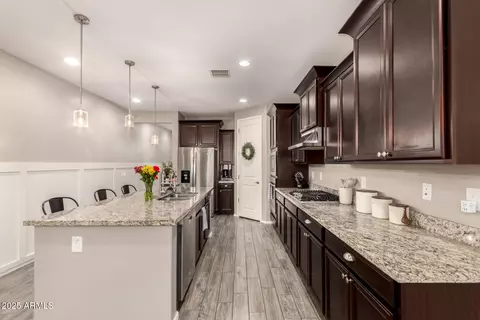 Kitchen - 9909 E Theia Dr, Mesa, AZ 85212 photo 2 of 4