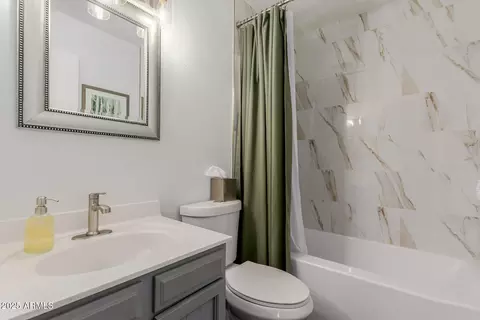 Bath - 2044 W Plata Ave, Mesa, AZ 85202 photo 1 of 2