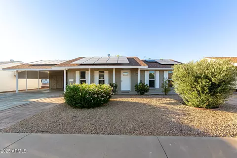 10166 W Cinnebar Ave, Sun City, AZ 85351
