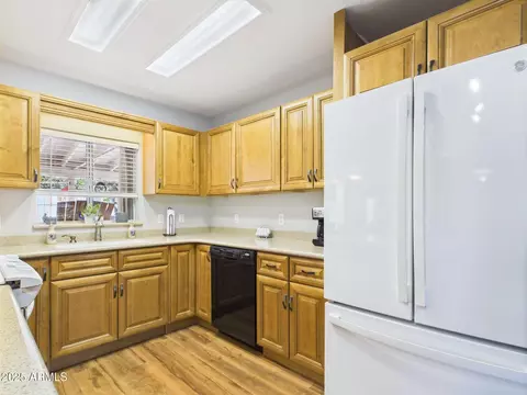 Kitchen - 800 E Frontier St, Payson, AZ 85541 photo 1 of 3