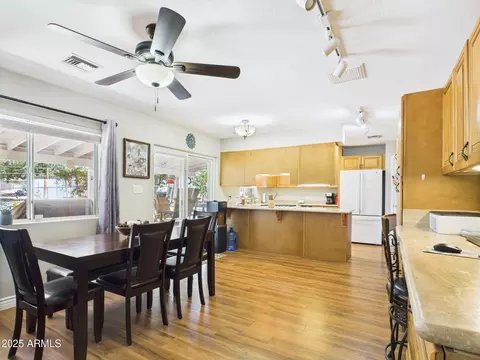 Dining - 800 E Frontier St, Payson, AZ 85541 photo 1 of 3