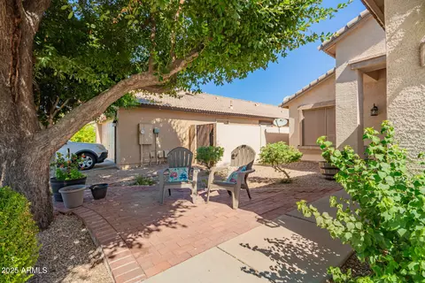 Exterior - 2736 E Dragoon Cir, Mesa, AZ 85204 photo 4 of 10