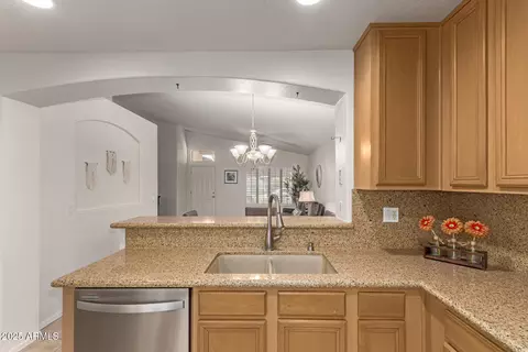 Kitchen - 2736 E Dragoon Cir, Mesa, AZ 85204 photo 3 of 5