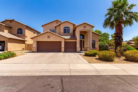 2741 E San Tan St, Chandler, AZ 85225