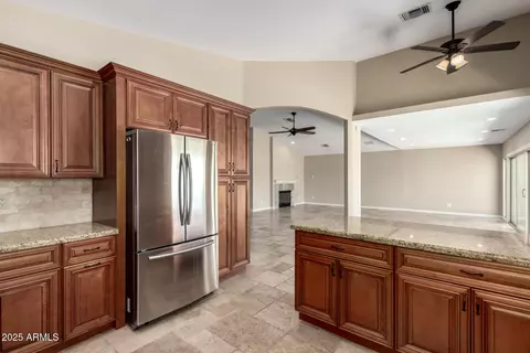 10906 E Navajo Dr, Sun Lakes, AZ 85248