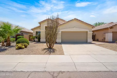 3905 E Kristal Way, Phoenix, AZ 85050