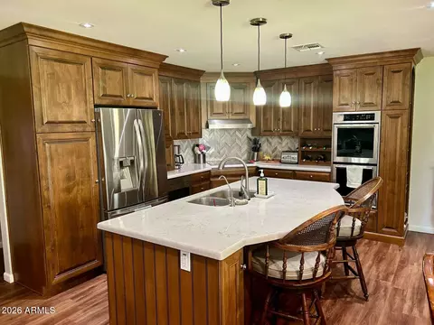 10009 W Pleasant Valley Rd, Sun City, AZ 85351