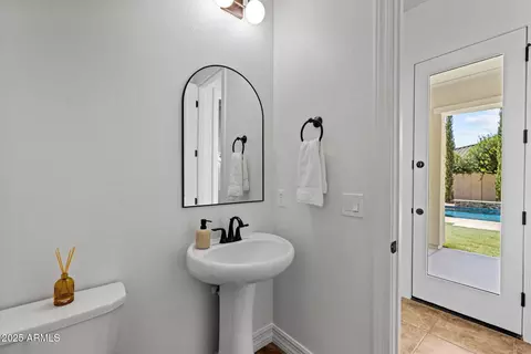 Bath - 10439 E Starion Ave, Mesa, AZ 85212 photo 1 of 6