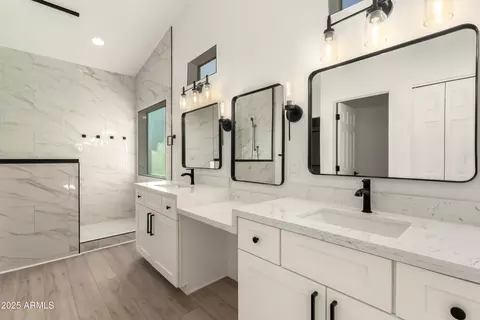 2060 E Sierra Madre Ave, Gilbert, AZ 85296 photo 8