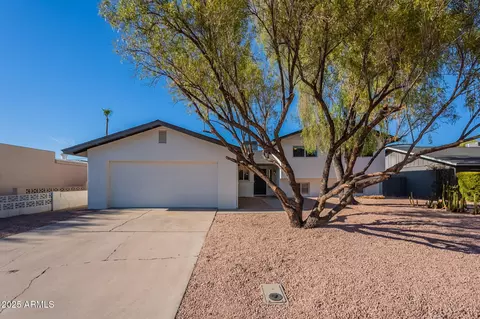 8426 E Lincoln Dr, Scottsdale, AZ 85250
