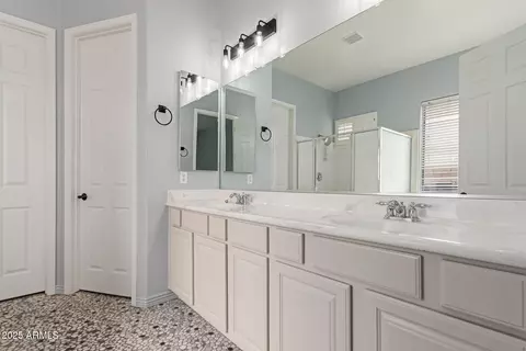 3054 S Colonial St, Gilbert, AZ 85295 photo 11