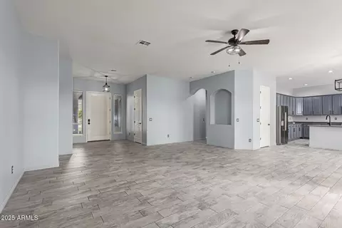 3054 S Colonial St, Gilbert, AZ 85295 photo 4