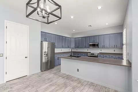 3054 S Colonial St, Gilbert, AZ 85295 photo 6