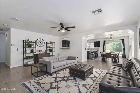 Living - 10548 E Balmoral Ave, Mesa, AZ 85208 photo 1 of 4