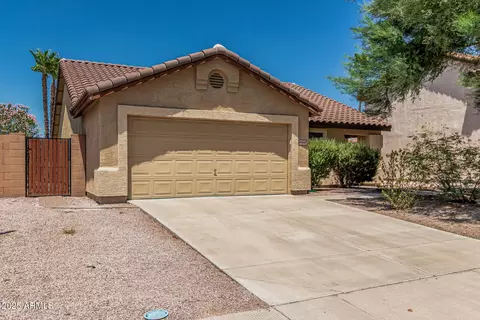 Exterior - 10548 E Balmoral Ave, Mesa, AZ 85208 photo 4 of 7