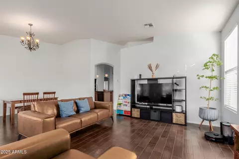 3365 E Aris Dr, Gilbert, AZ 85298 photo 6