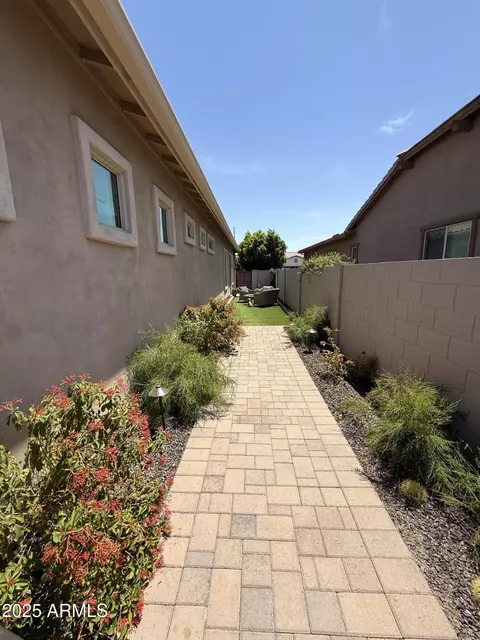 960 E Reliant St, Gilbert, AZ 85298 photo 29