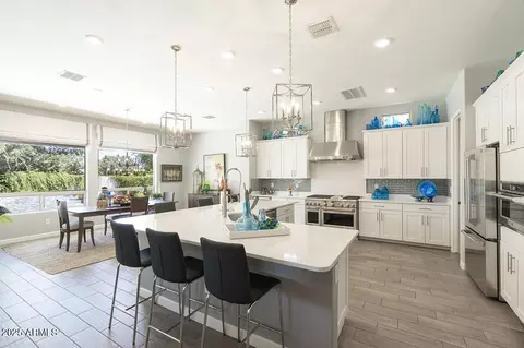 960 E Reliant St, Gilbert, AZ 85298 photo 8