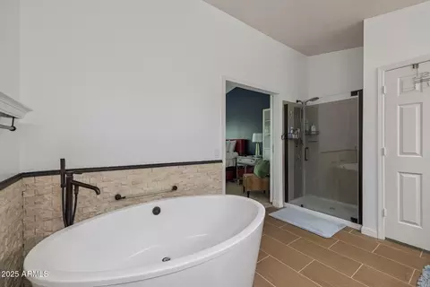 3921 E Desert Flower Ln, Phoenix, AZ 85044 photo 25