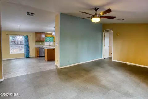 Living - 241 Timber Ridge Loop, Show Low, AZ 85901 photo 3 of 4