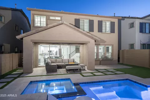 Exterior - 634 E Deer Creek Rd, Phoenix, AZ 85048 photo 2 of 3