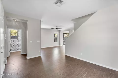 3953 E Kesler Ln, Gilbert, AZ 85295 photo 7