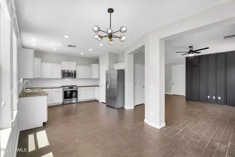 3953 E Kesler Ln, Gilbert, AZ 85295 photo 13