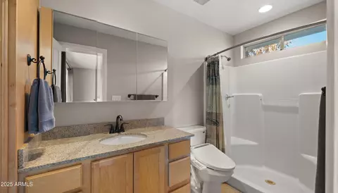 Bath - 2250 E Sahuaro Dr, Phoenix, AZ 85028 photo 3 of 3