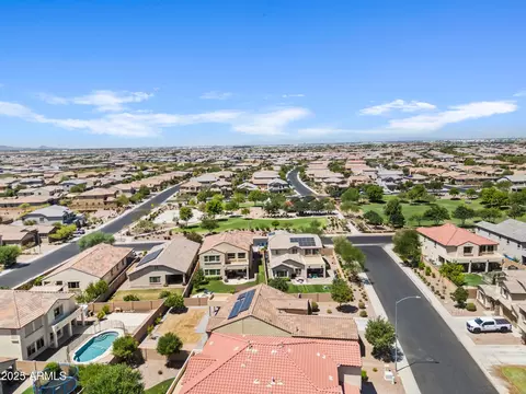 View/Area - 11035 E Topaz Ave, Mesa, AZ 85212 photo 5 of 9