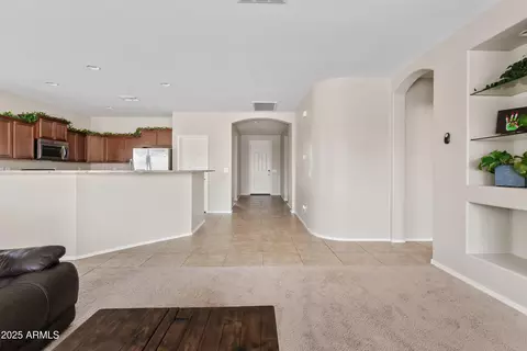 Entry Way - 11035 E Topaz Ave, Mesa, AZ 85212 photo 2 of 2