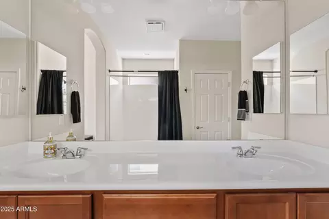 Bath - 11035 E Topaz Ave, Mesa, AZ 85212 photo 3 of 3