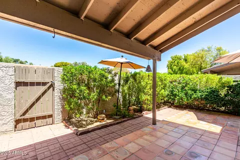 Exterior - 1102 E Cheryl Dr, Phoenix, AZ 85020 photo 6 of 10