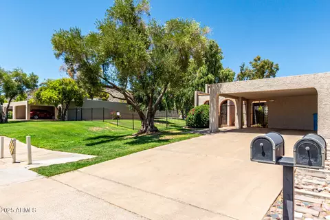 Exterior - 1102 E Cheryl Dr, Phoenix, AZ 85020 photo 9 of 10