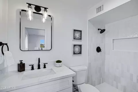 Bath - 6343 E Decatur St, Mesa, AZ 85205 photo 1 of 2